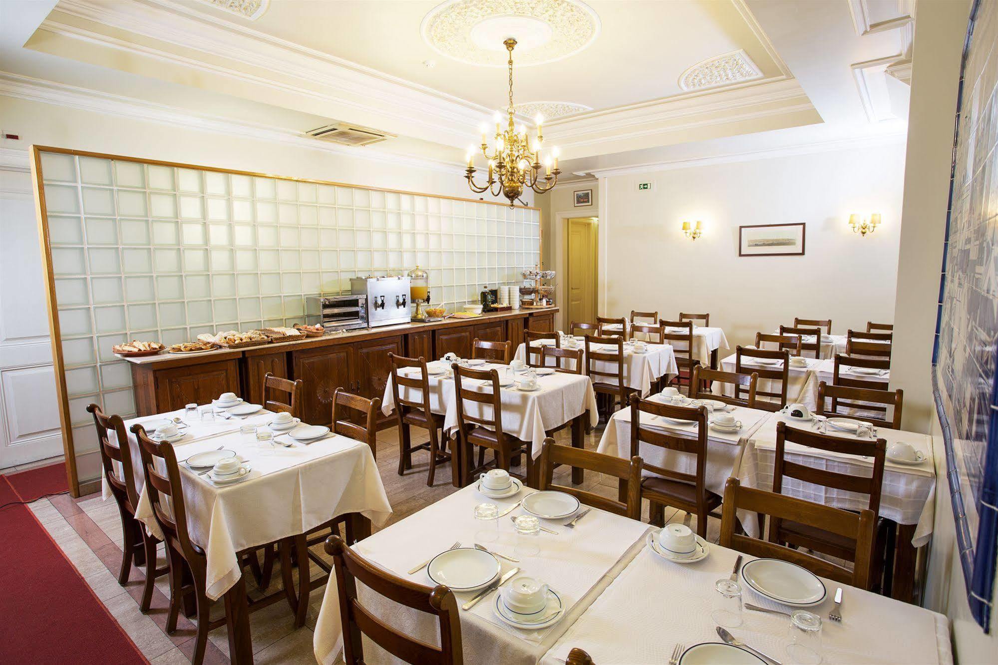 Hotel Dom Sancho I Lisbon Exterior photo